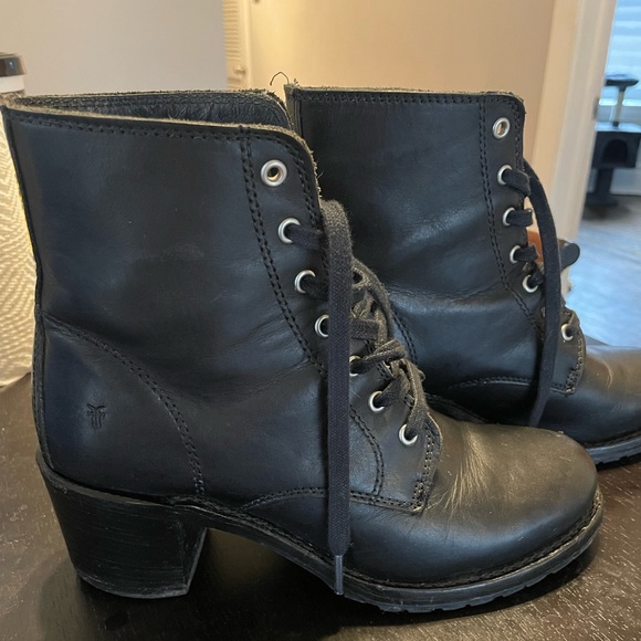 Sabrina black Frye boots size 8.5 - Picture 5 of 5